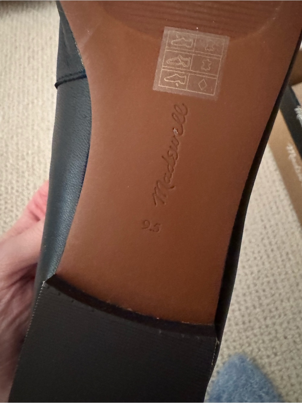 NEW Madewell black mylie ballet flats
Size 9.5 
Never worn - Picture 5 of 8